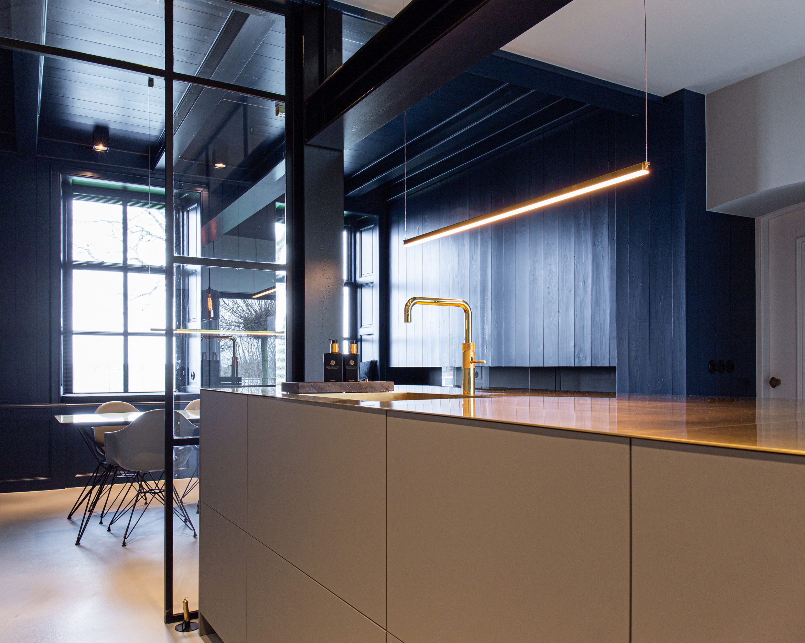 client; fam thulin
project; interieur harkema state in tzumarrum